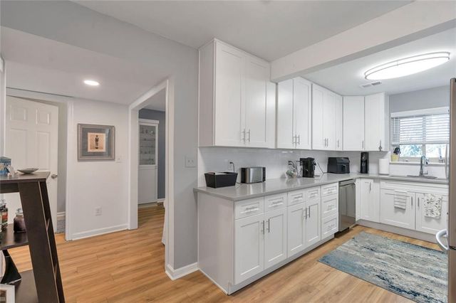 1115 Riverbend Club SE Drive, Atlanta, GA 30339