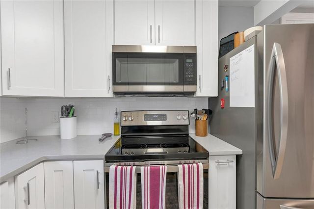 1115 Riverbend Club SE Drive, Atlanta, GA 30339