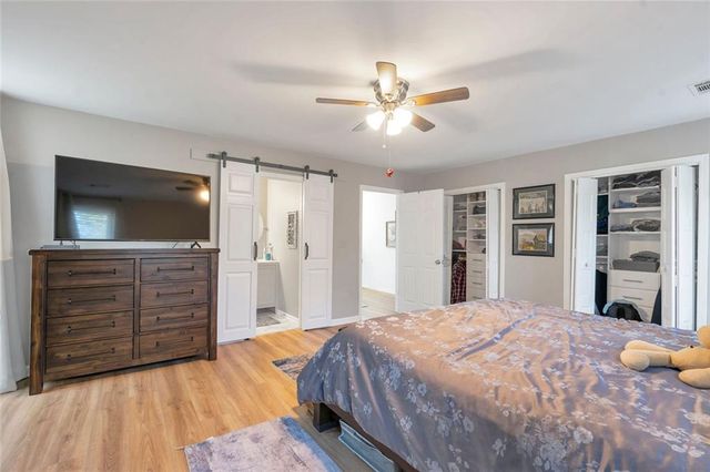 1115 Riverbend Club SE Drive, Atlanta, GA 30339