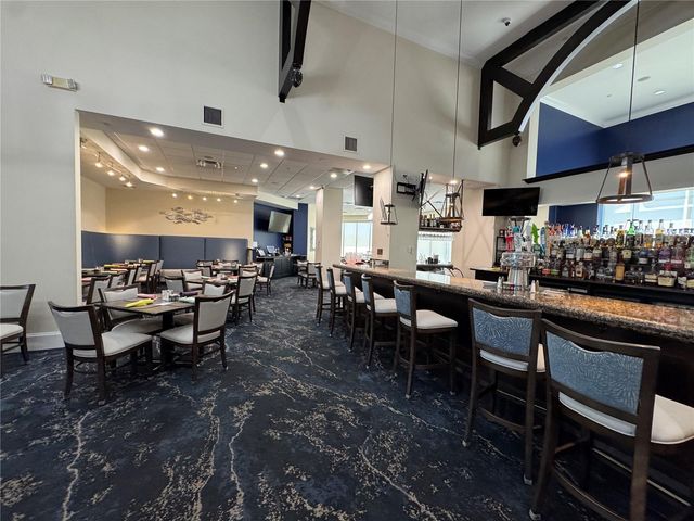 9630 CLUB SOUTH CIRCLE 6209, Sarasota, FL 34238