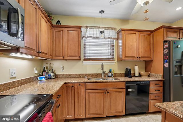 6010 HUNT CLUB RD, Elkridge, MD 21075
