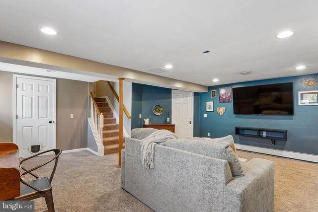 6010 HUNT CLUB RD, Elkridge, MD 21075