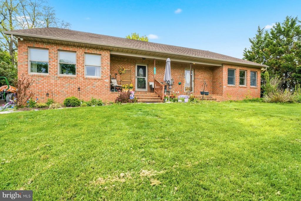 3706 SINGER ST, Hampstead, MD 21074
