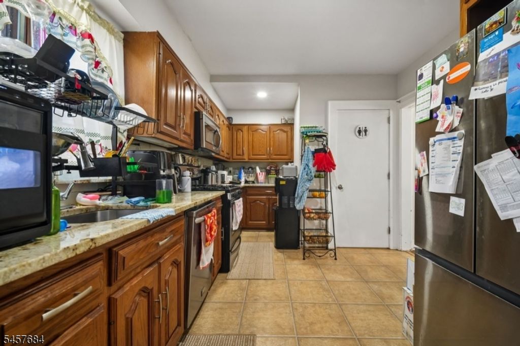 228 Totowa Rd, Totowa Boro, NJ 07512 — photo 5