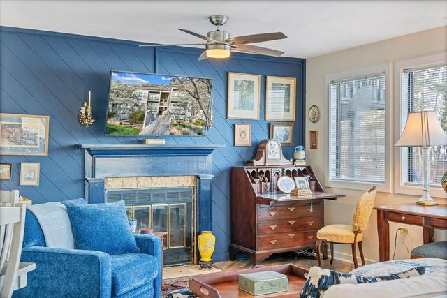 75 Woodbridge Cir Unit 1114, Moneta, VA 24121