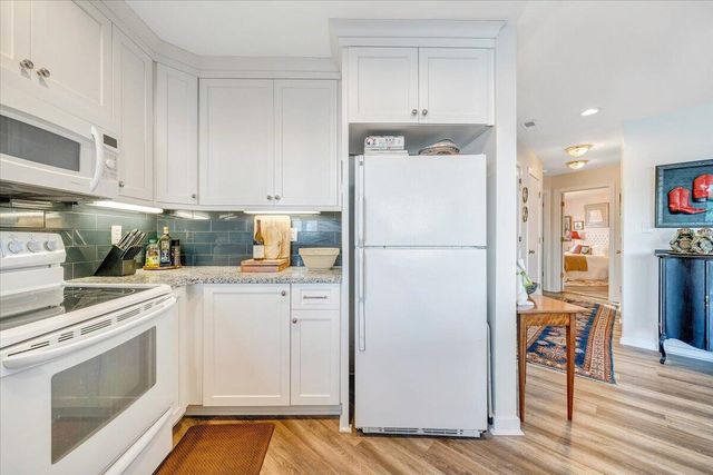 75 Woodbridge Cir Unit 1114, Moneta, VA 24121