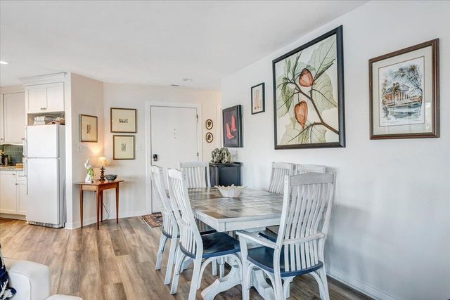 75 Woodbridge Cir Unit 1114, Moneta, VA 24121