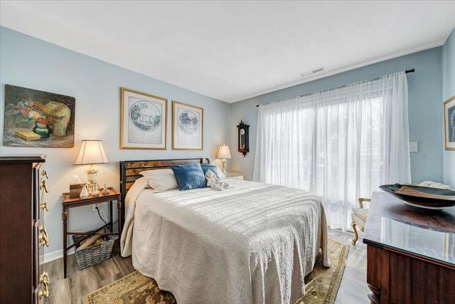 75 Woodbridge Cir Unit 1114, Moneta, VA 24121