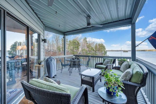 75 Woodbridge Cir Unit 1114, Moneta, VA 24121