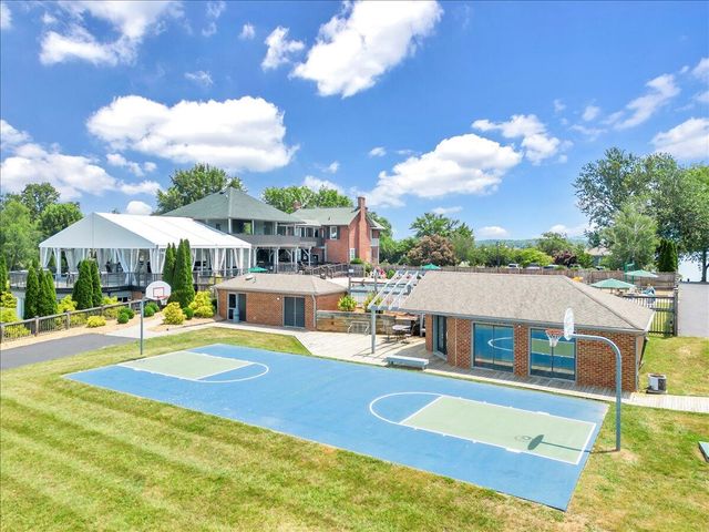 75 Woodbridge CIR 1114, Moneta, VA 24121