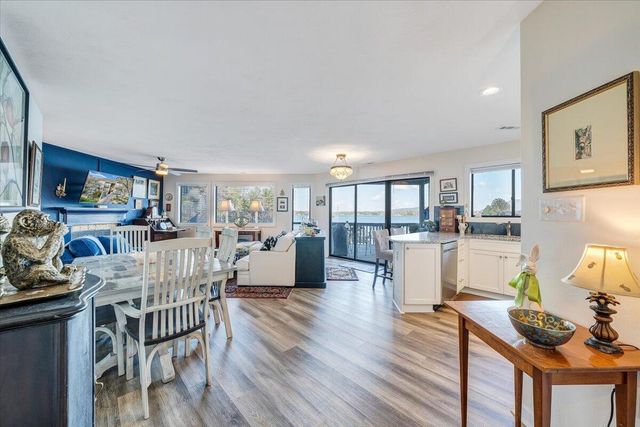 75 Woodbridge Cir Unit 1114, Moneta, VA 24121