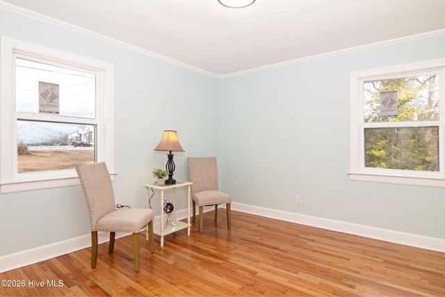 132 S Navassa Road, Belville, NC 28451