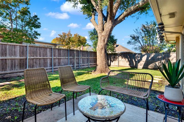 2204 Overview Lane, Garland, TX 75044