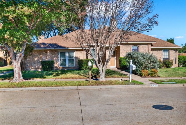 2204 Overview Lane, Garland, TX 75044