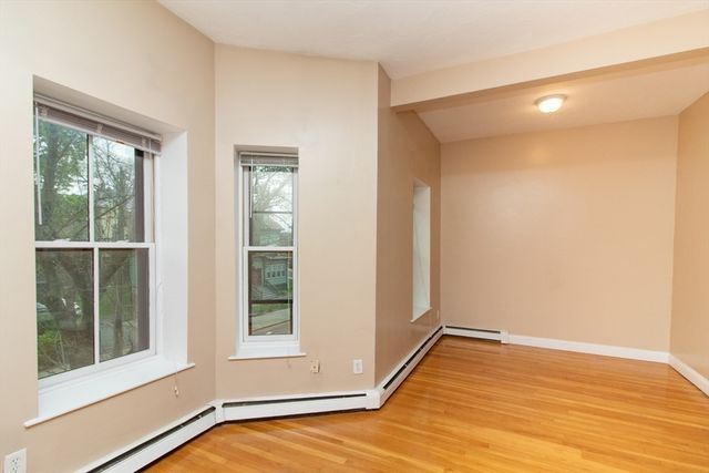 40 Cedar 2, Boston, MA 02119