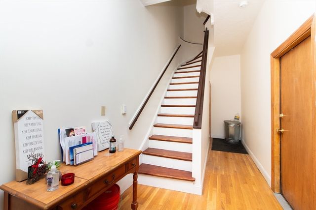 40 Cedar 2, Boston, MA 02119