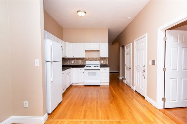 40 Cedar 2, Boston, MA 02119