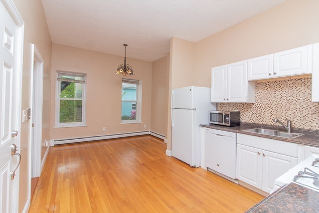 40 Cedar 2, Boston, MA 02119