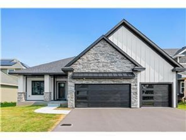 1589 Spruce Street, Farmington, MN 55024