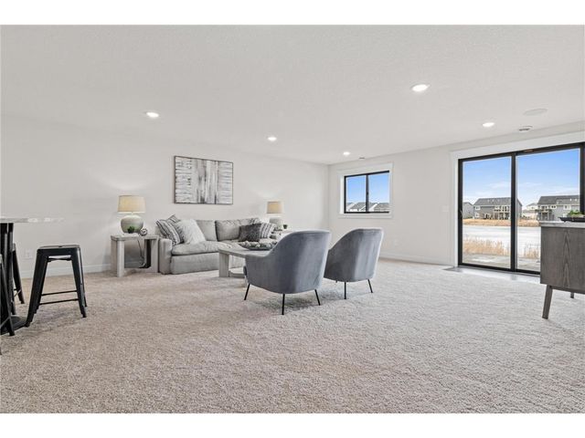 1589 Spruce Street, Farmington, MN 55024