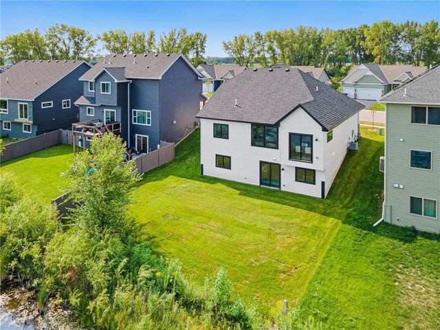 1589 Spruce Street, Farmington, MN 55024