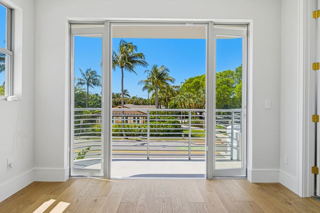 785 Park Place, West Palm Beach, FL 33401