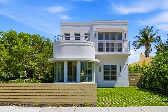 785 Park Place, West Palm Beach, FL 33401