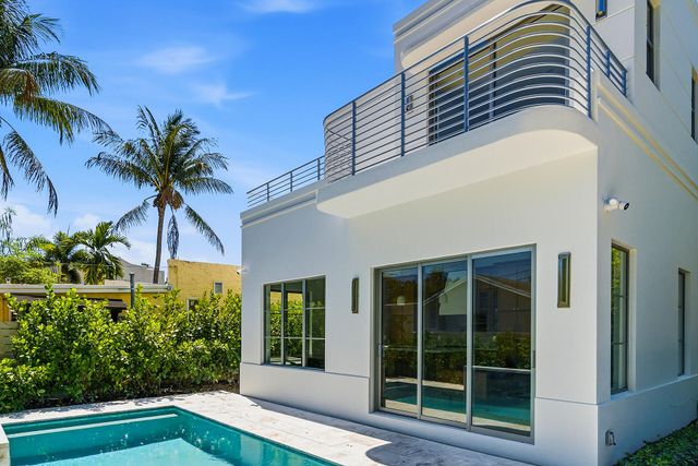 785 Park Place, West Palm Beach, FL 33401