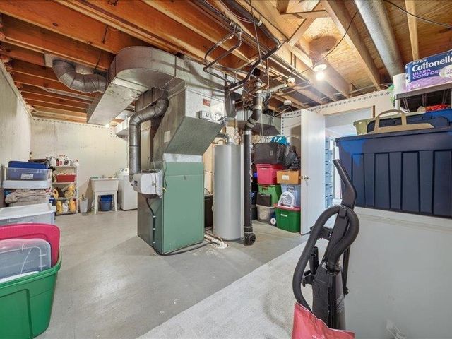 8302 E Limerick, Wichita, KS 67206