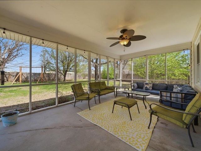 8302 E Limerick, Wichita, KS 67206