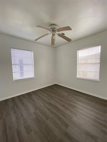 15513 Vonnett Street, Channelview, TX 77530