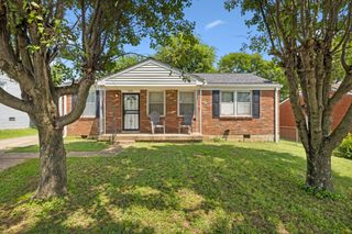 3230 Mayer Ln, Nashville, TN 37218