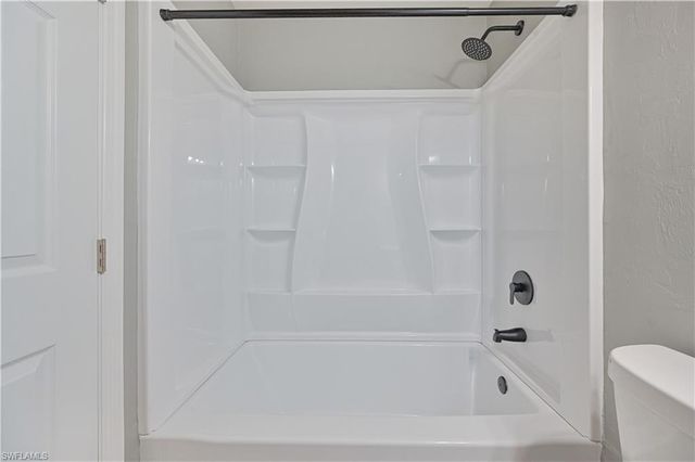 3313 14th ST SW, Lehigh Acres, FL 33976