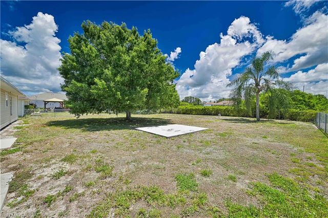 3313 14th ST SW, Lehigh Acres, FL 33976