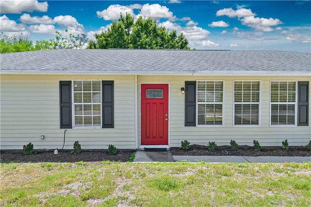 3313 14th ST SW, Lehigh Acres, FL 33976