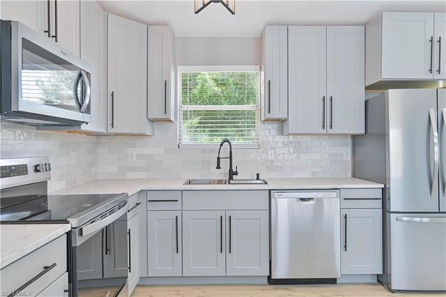 3313 14th ST SW, Lehigh Acres, FL 33976