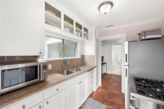 368 Oak Street, Laguna Beach, CA 92651