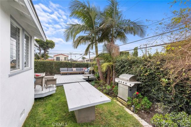 368 Oak Street, Laguna Beach, CA 92651