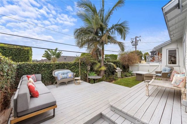 368 Oak Street, Laguna Beach, CA 92651