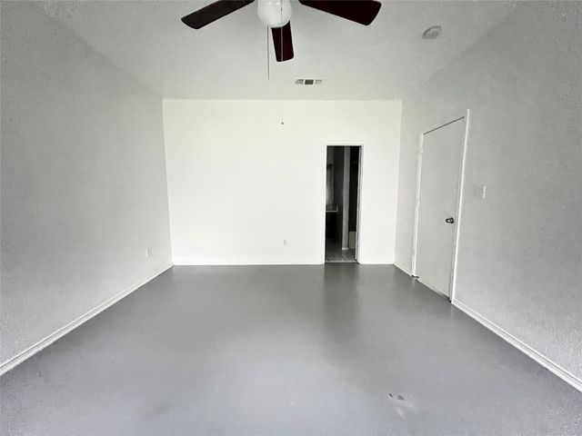 2809 Newport Avenue, Denton, TX 76209