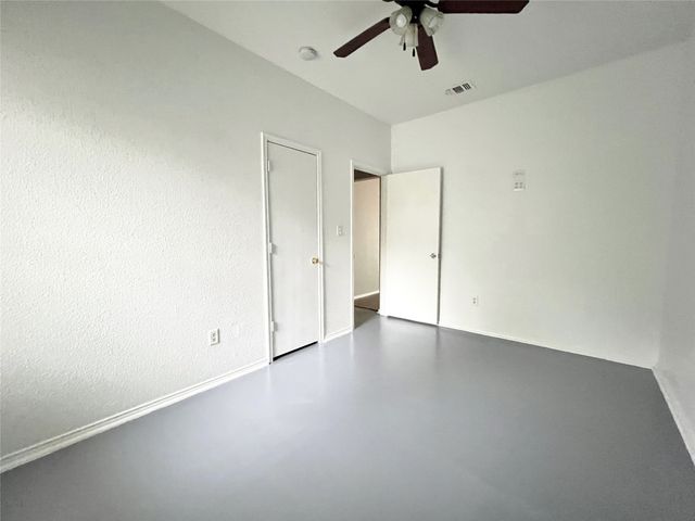 2809 Newport Avenue, Denton, TX 76209