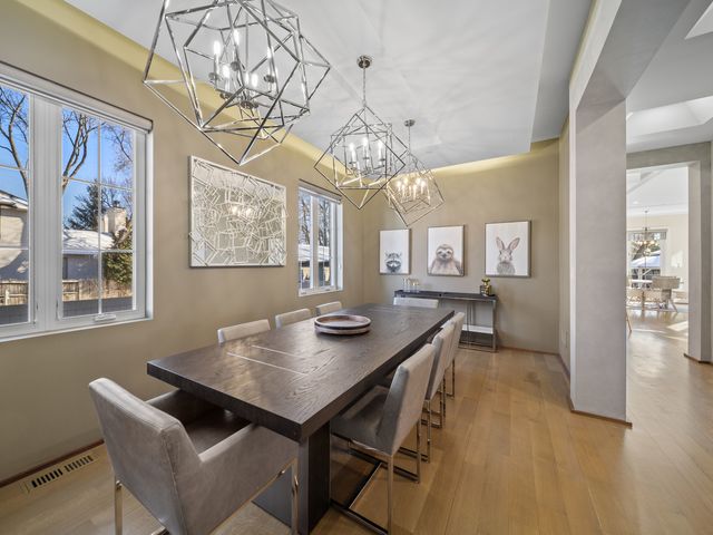 3075 Keystone Road, Northbrook, IL 60062