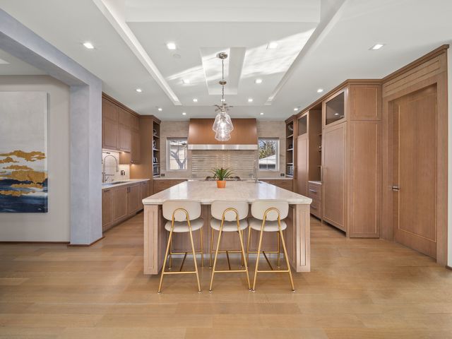 3075 Keystone Road, Northbrook, IL 60062