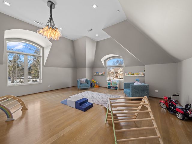 3075 Keystone Road, Northbrook, IL 60062