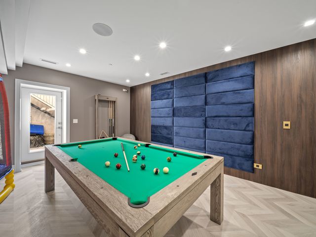 3075 Keystone Road, Northbrook, IL 60062