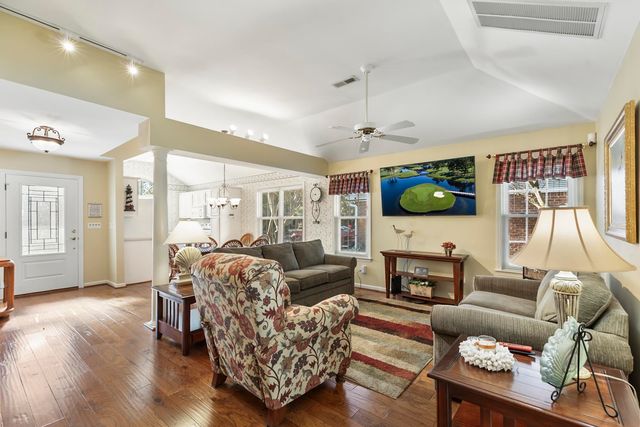4002 Acorn Way, North Myrtle Beach, SC 29582