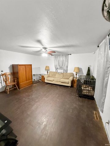 1013 N 3Rd Street, Boonville, IN 47601