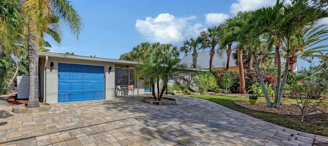 628 W OLYMPIA AVENUE, Punta Gorda, FL 33950