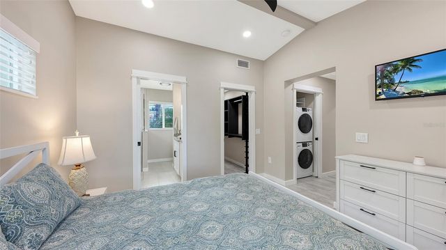 628 W OLYMPIA AVENUE, Punta Gorda, FL 33950