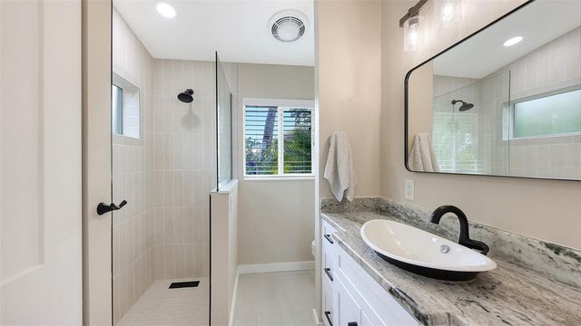 628 W OLYMPIA AVENUE, Punta Gorda, FL 33950